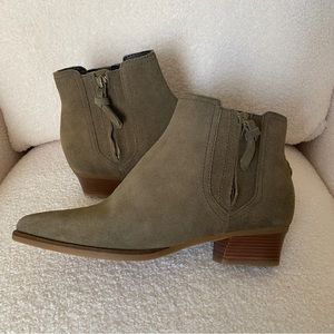 COPY - Cole Haan booties in beautiful olive color